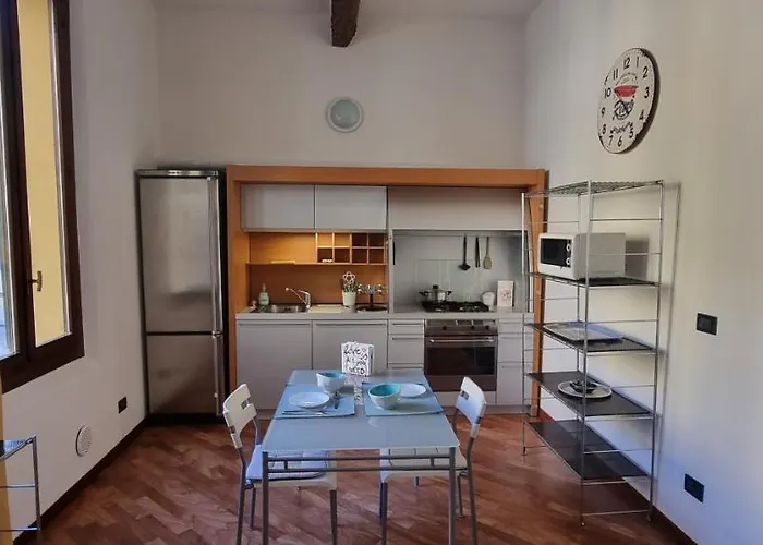 Crociali Appartement *